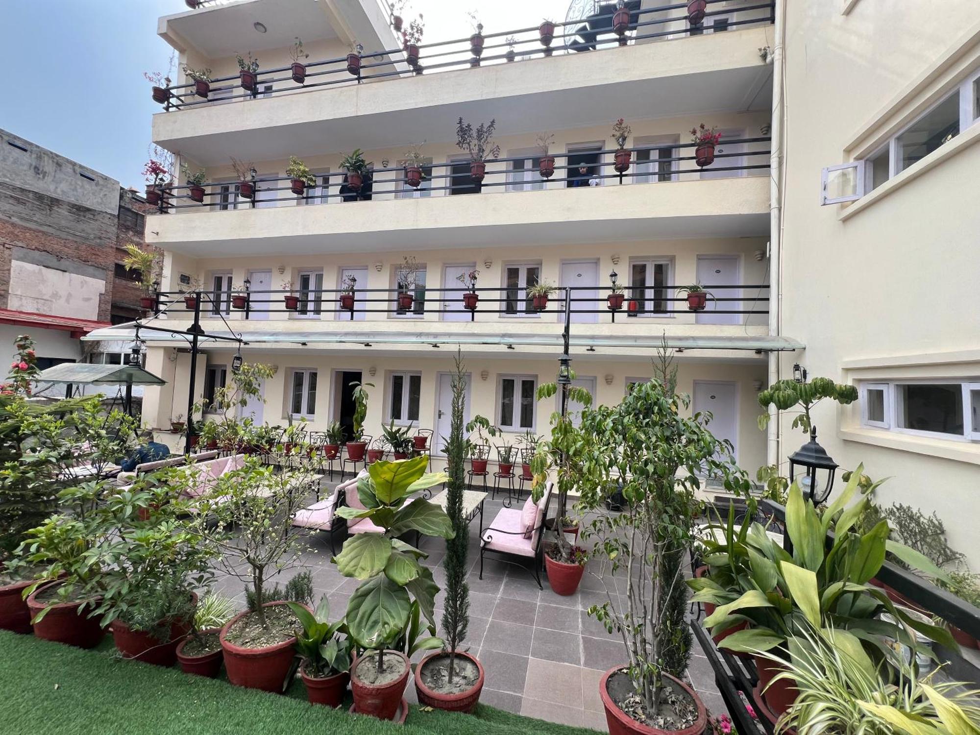 Hotel Kathmandu Base Camp Exterior foto